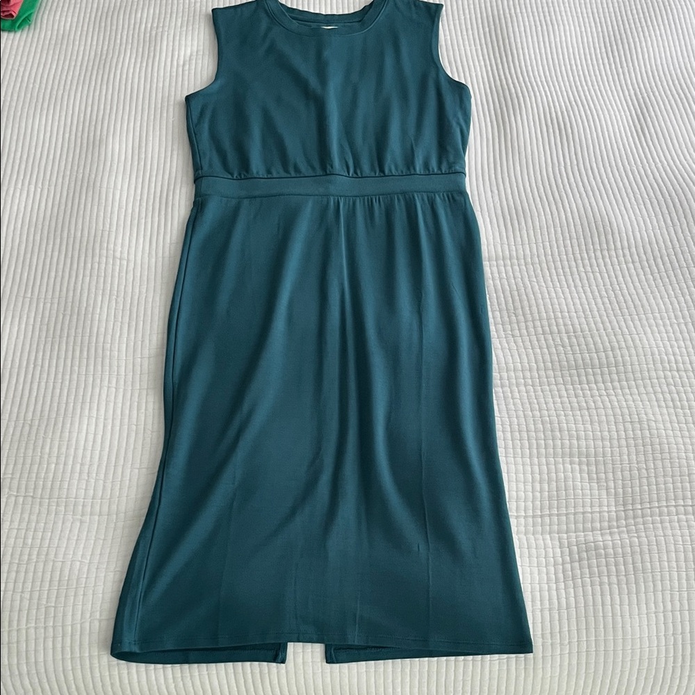 NWOT Lou & Grey Teal Midi Dress